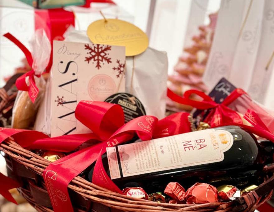 ΑΝΔΡΕΑΔΑΚΗΣ4