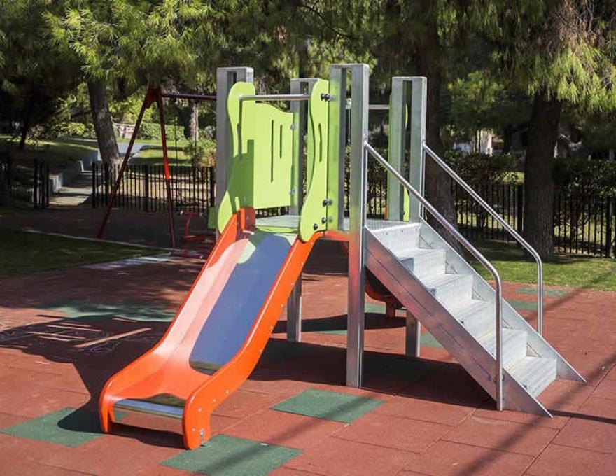 ΠΑΙΔΙΚΗ ΧΑΡΑ ΠΛΑΤΕΙΑΣ ΠΡΩΤΟΜΑΓΙΑΣ0