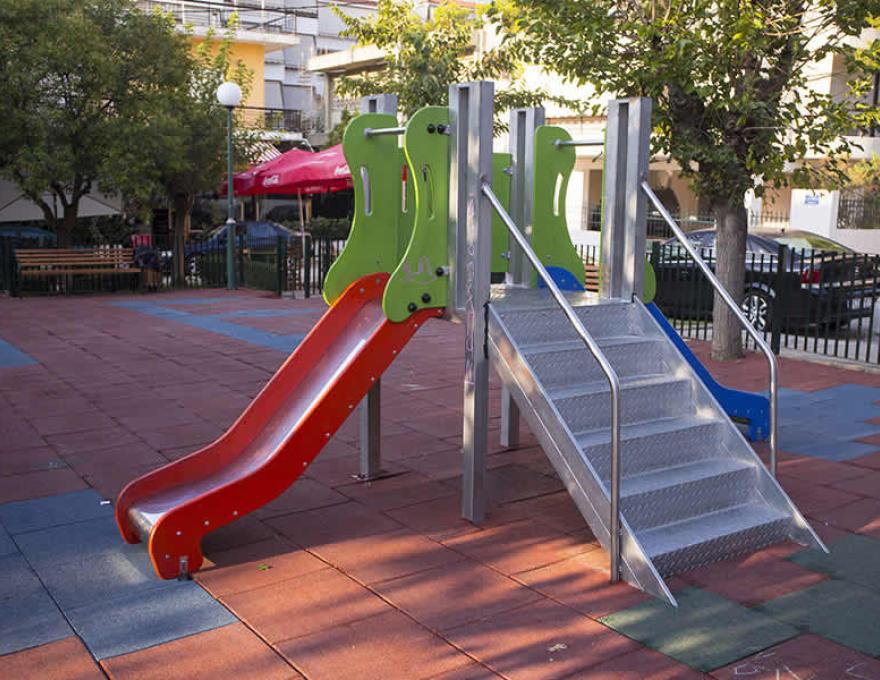 ΠΑΙΔΙΚΗ ΧΑΡΑ ΠΛΑΤΕΙΑΣ ΣΚΑΜΠΑ3