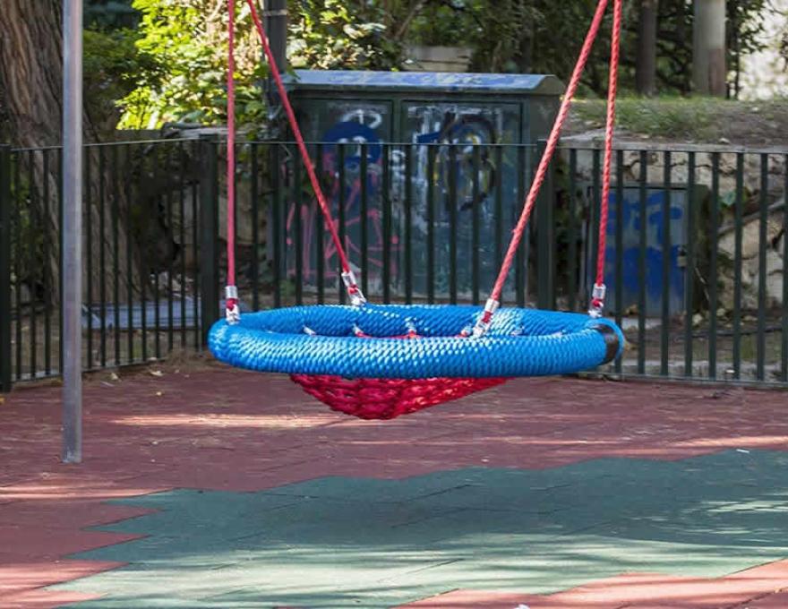 ΠΑΙΔΙΚΗ ΧΑΡΑ ΠΛΑΤΕΙΑΣ ΥΨΗΛΑΝΤΗ0